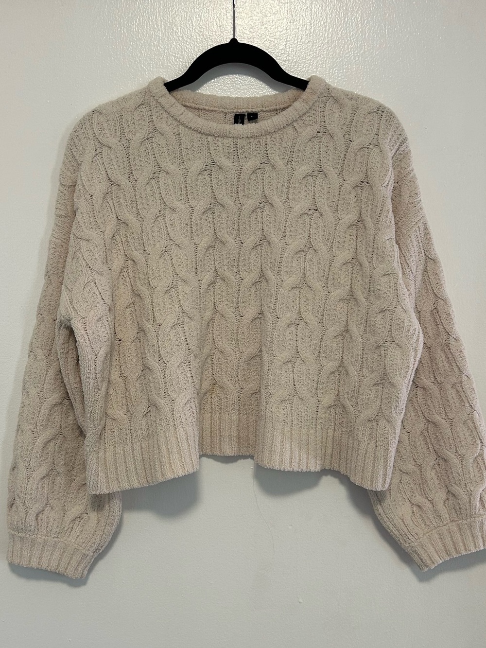 moon & madison Cream Cable Knit Crewneck Sweater